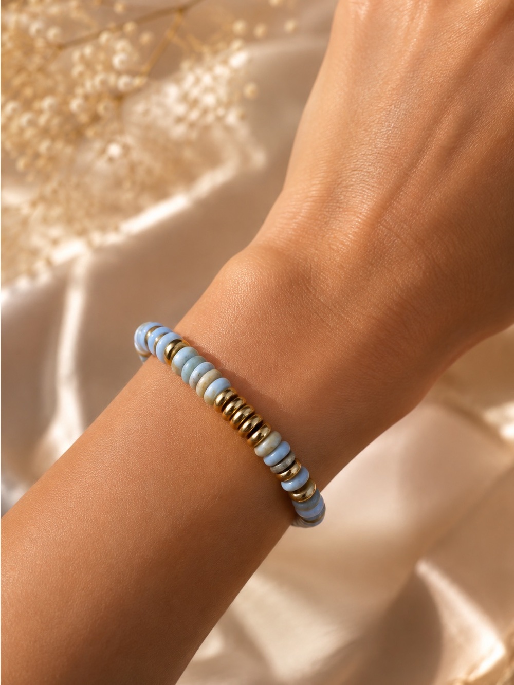Turquoise and Gold Beaded Bracelet - Picture 3 of 5